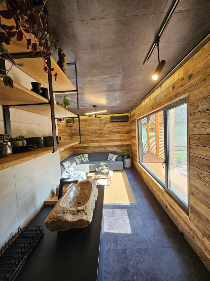 Meszes Apartman Kalocsa Eksteriør bilde